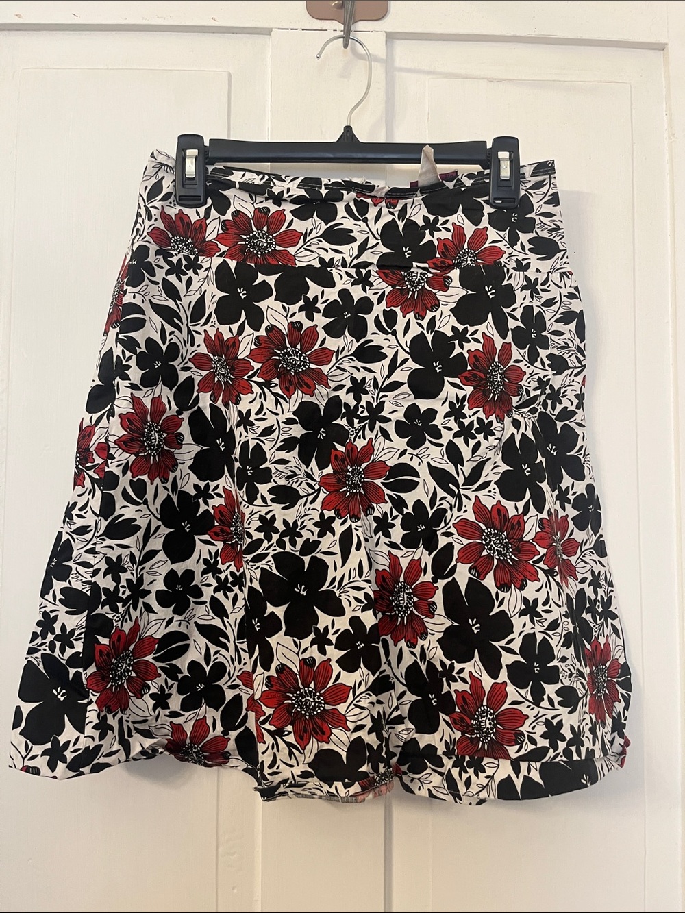 Brand Floral A-Line Skirt in White with Red & Black Flowers